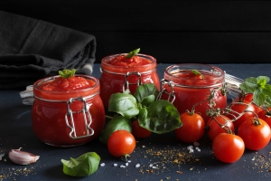 Tomaten einkochen: Mit diesem Rezept kannst du Sugo selber machen