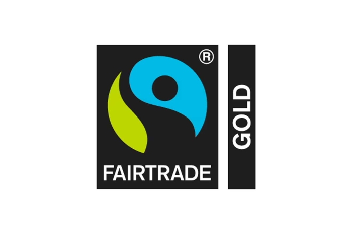 Fairtrade Gold    Dieses Label von Max Havelaar garantiert, dass das Gold aus Minen stammt, die faire Arbeitsbedingungen bieten und umweltfreundliche Abbaumethoden verwenden.    Mehr Infos: fairtrade.net  